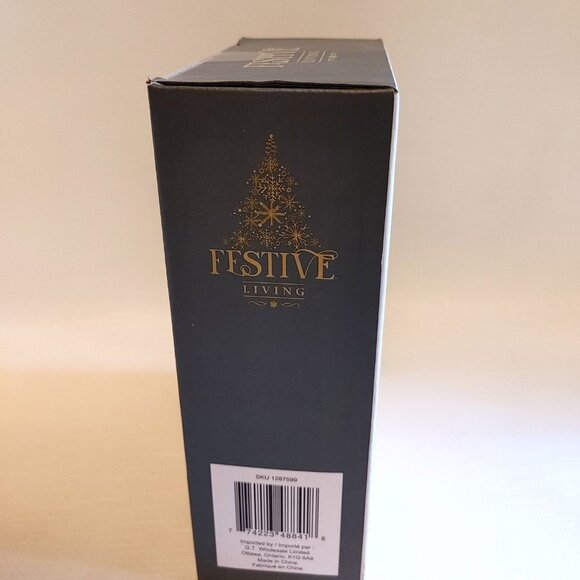 HUGE Christmas Bulb Inflatable Ornament BNIP 60cm Diameter Indoor or Outdoor Use - Picture 3 of 6